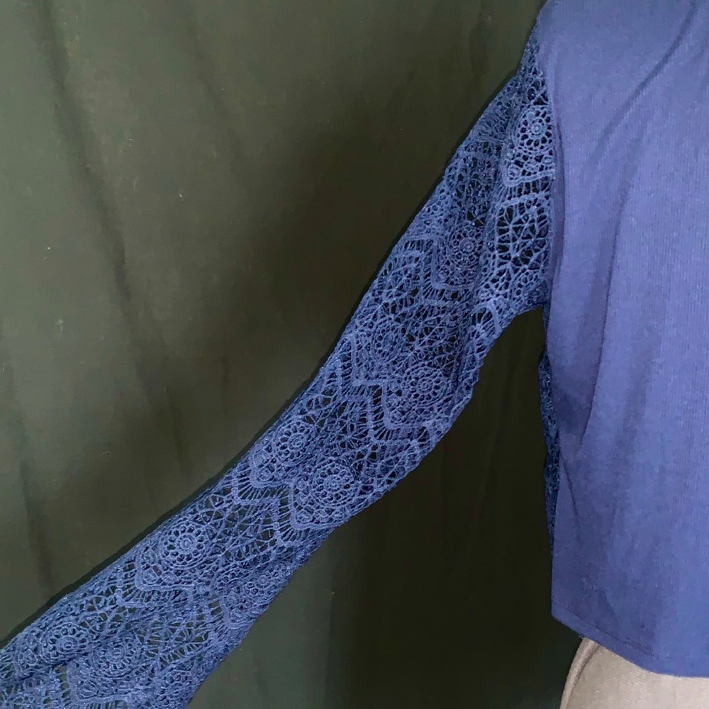 Blue Laced Long Sleeve Blouse - Picture 6 of 6